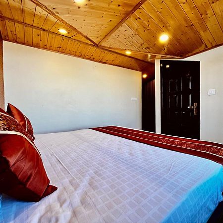 Puri'S Bnb Шимла Екстериор снимка