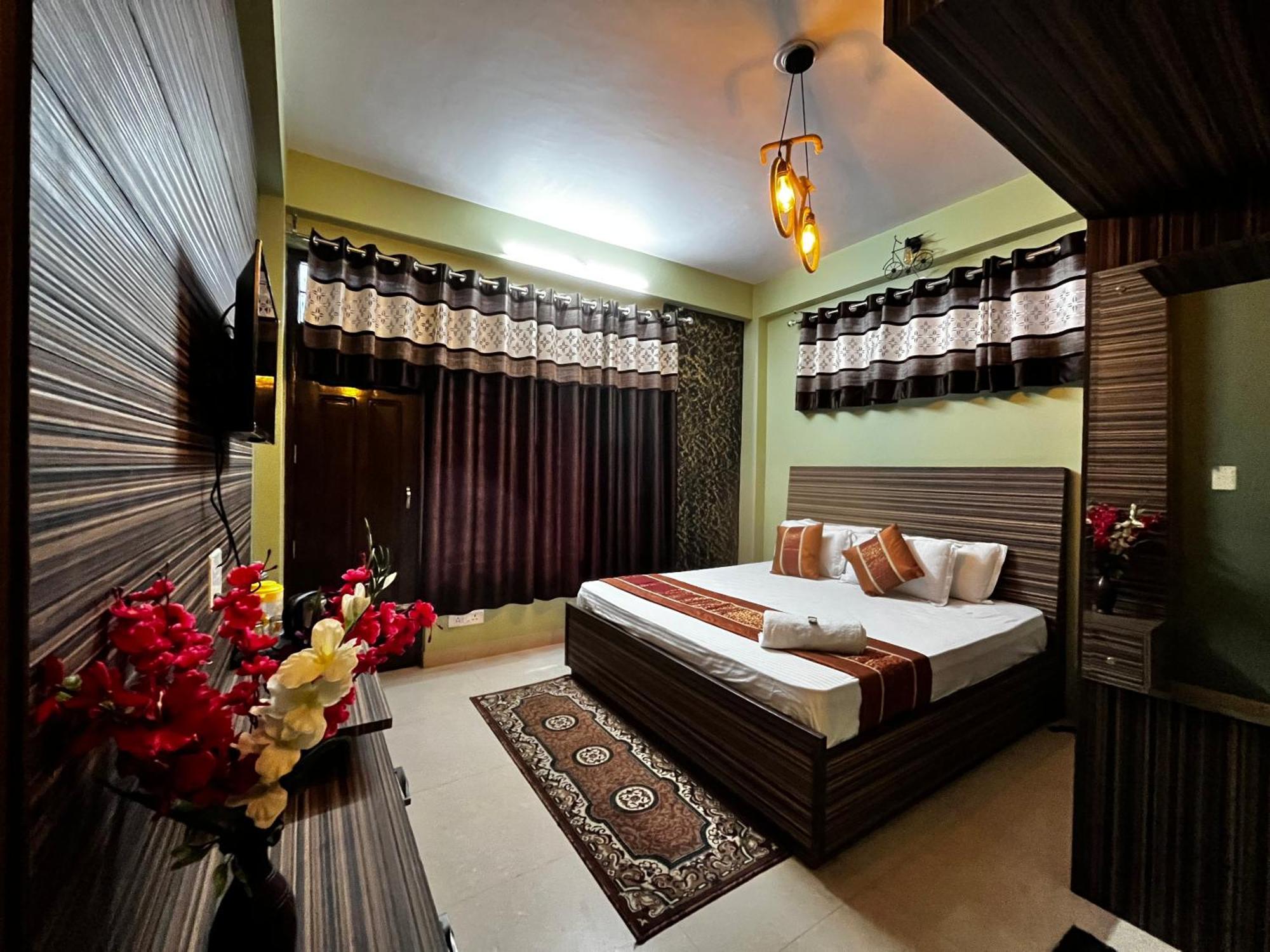 Puri'S Bnb Шимла Екстериор снимка