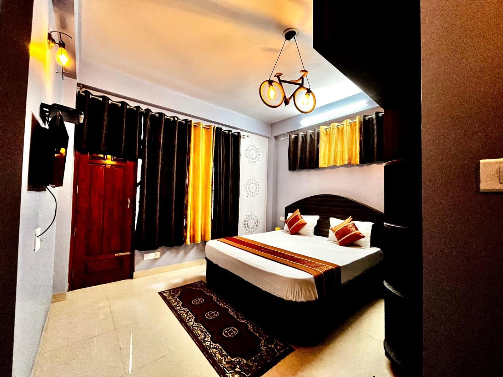 Puri'S Bnb Шимла Екстериор снимка