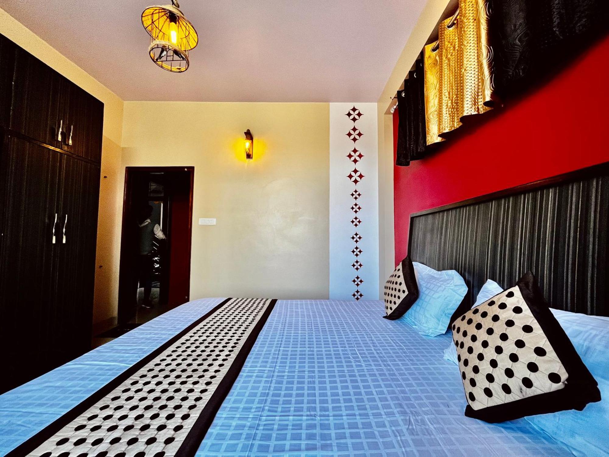 Puri'S Bnb Шимла Екстериор снимка